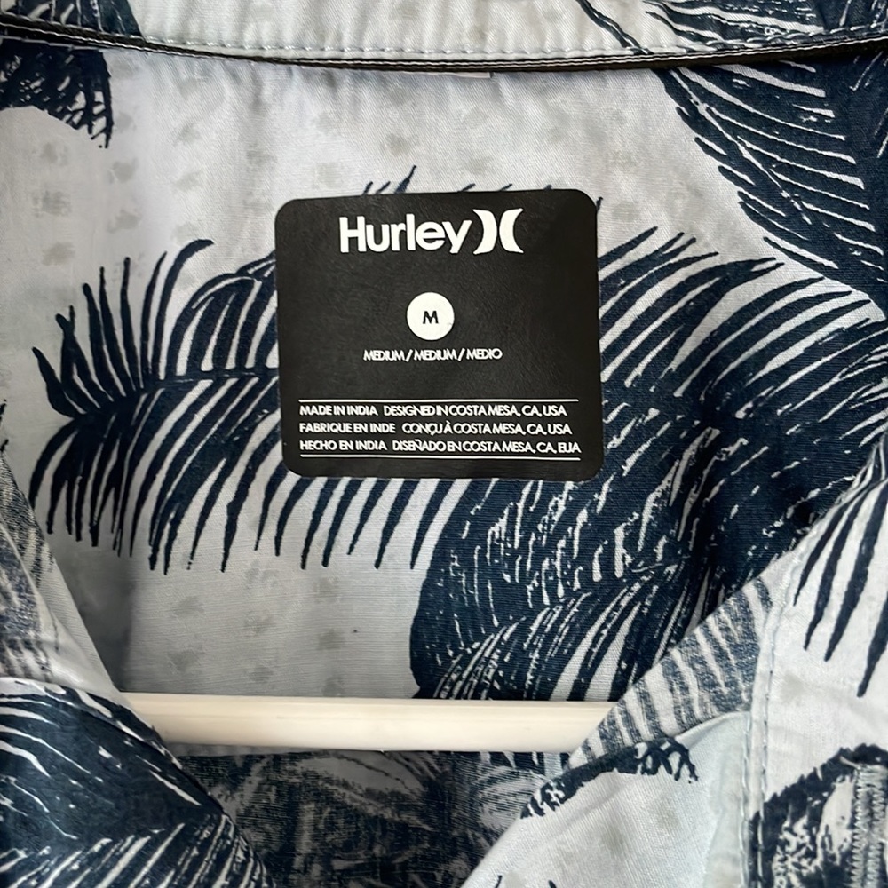 Hurley button down - Picture 4 of 6